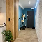 Ix Pietro - 9th Floor In *