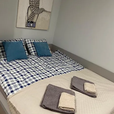 Ix Pietro - 9th Floor In Apartamento